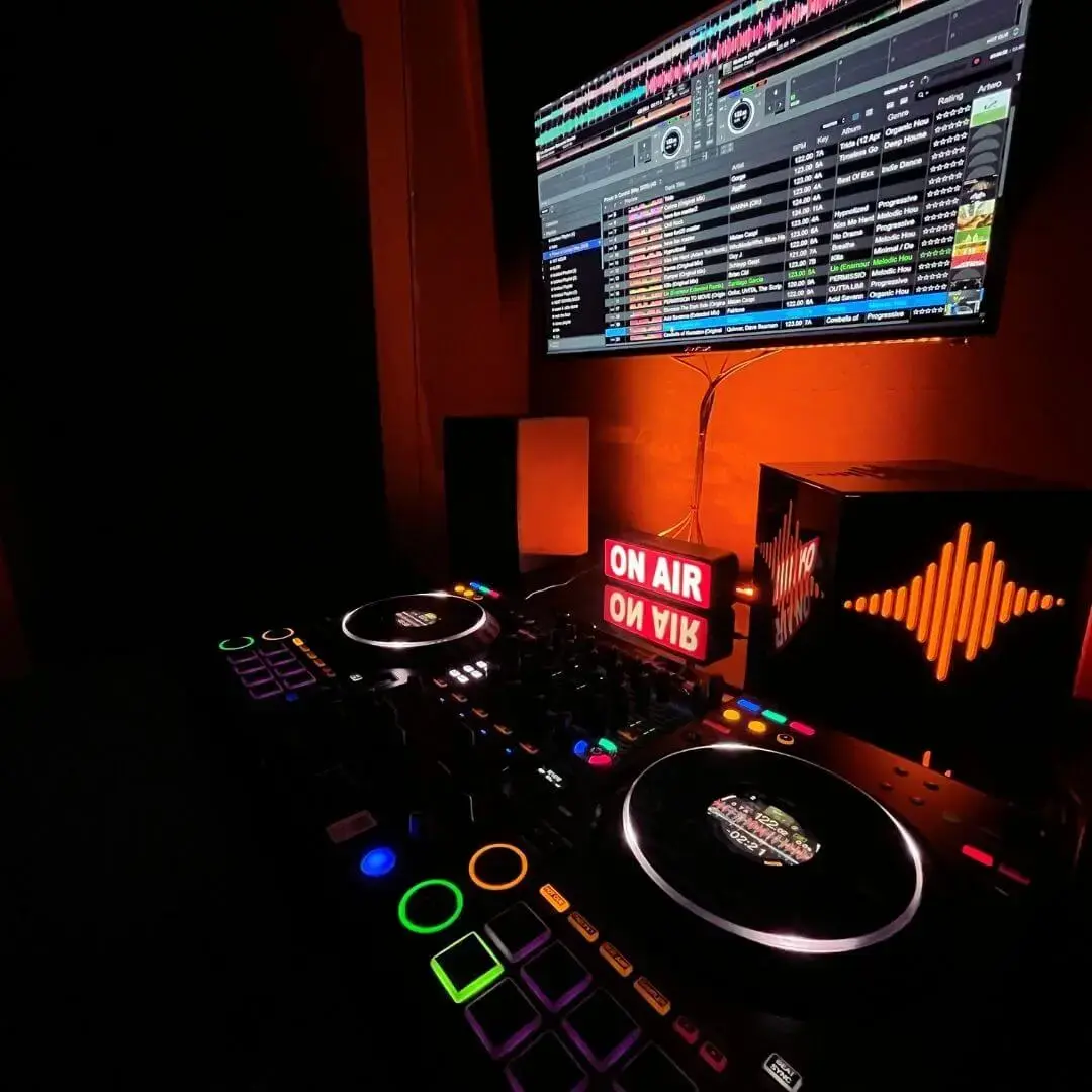 SonarHouse canlı yayın stüdyosu