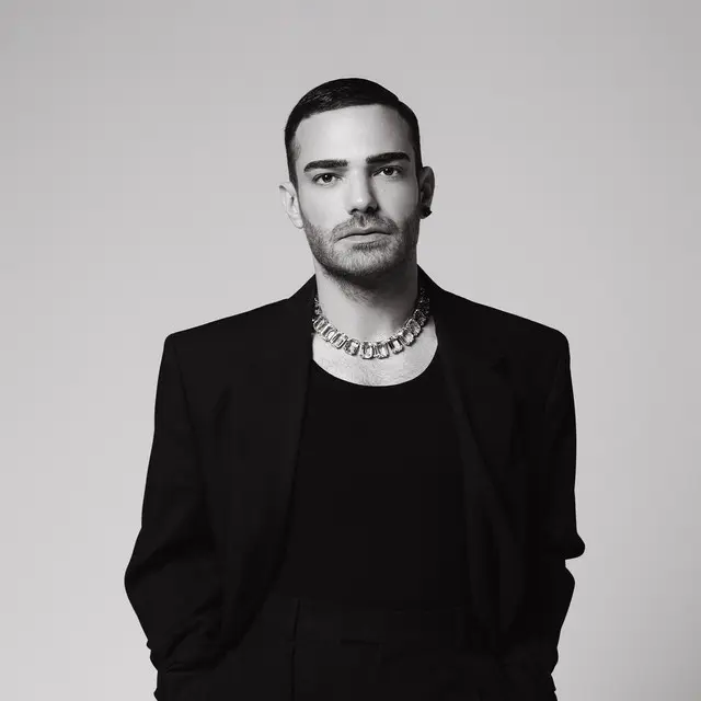 Elnur Hüseynov, songwriting and vocal instructor at SonarHouse